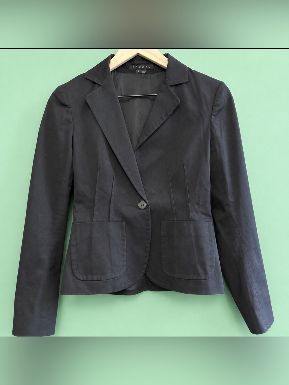 LADIES THEORY VINTAGE BLACK RILLEO BLAZER SUIT JACKET - SIZE 2